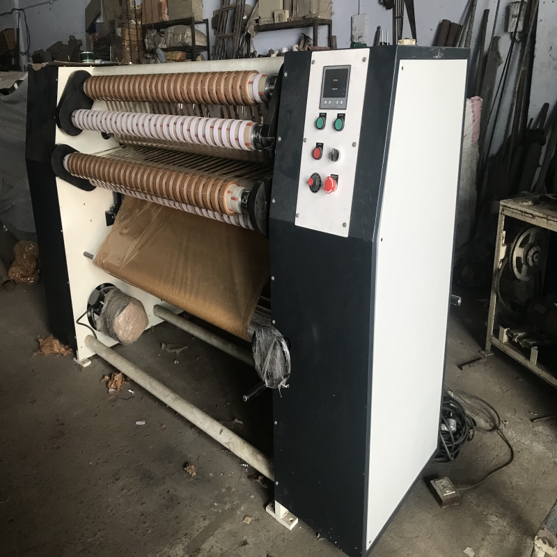 BOPP TAP SLITTING MACHINE
