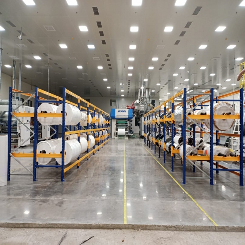 Coil storage facility