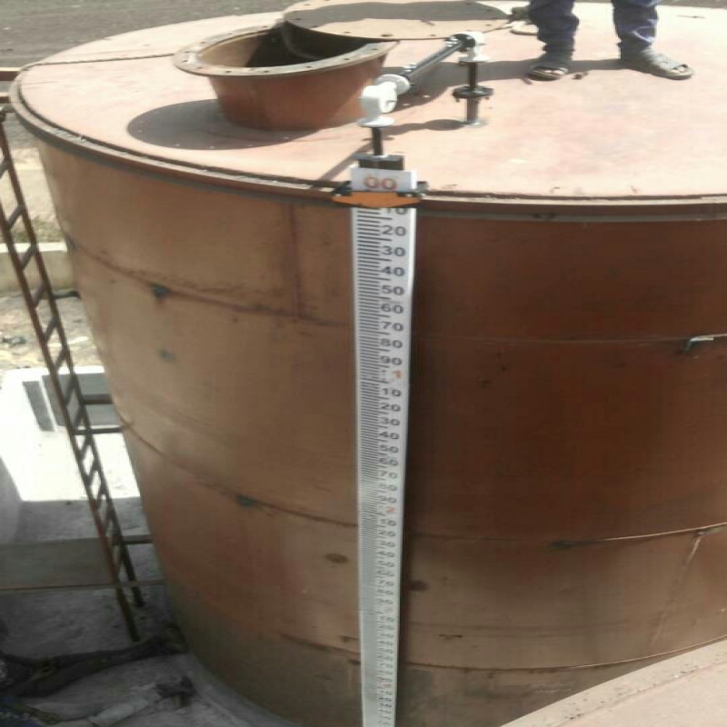 FLOAT AND BOARD LEVEL INDICATOR