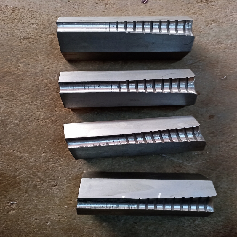 GRIPPER
