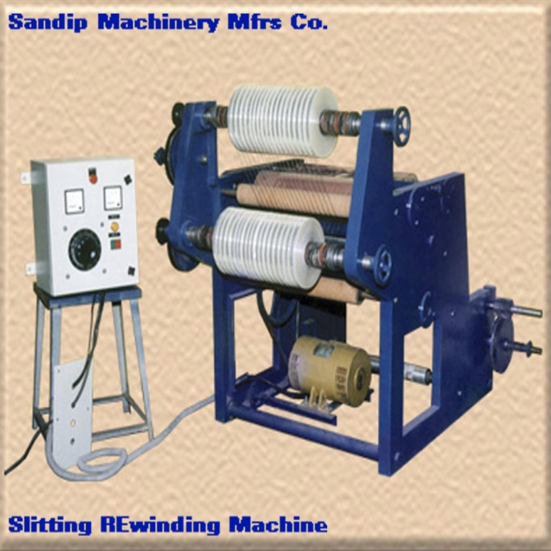 SLITTING MACHINE