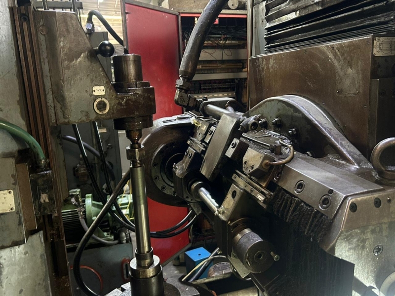 LORENZ LF 315 GEAR HOBING MACHINE 6 MODULE